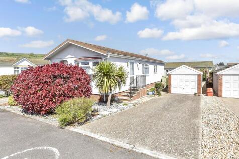 2 bedroom park home for sale
