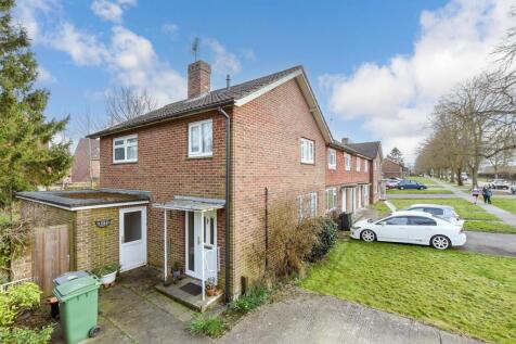 3 bedroom end of terrace house for sale