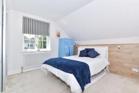2 bedroom chalet for sale