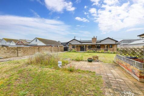 The Parade, Greatstone, Kent 3 bed detached bungalow for sale