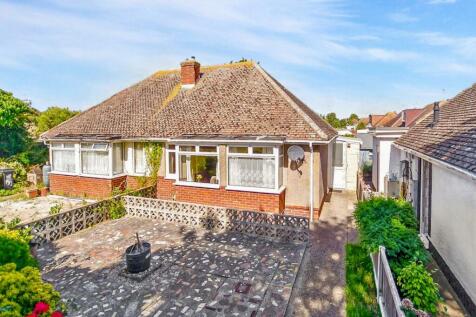 2 bedroom semi-detached bungalow for sale