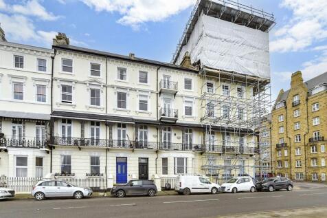 Victoria Parade, Ramsgate, Kent 3 bed apartment for sale