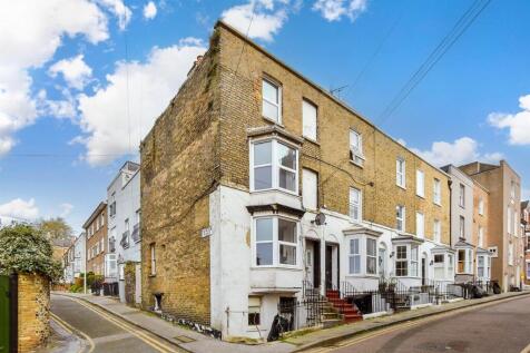 Abbots Hill, Ramsgate, Kent 3 bed end of terrace house for sale