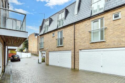 The Terrace, Rochester, Kent 2 bed semi
