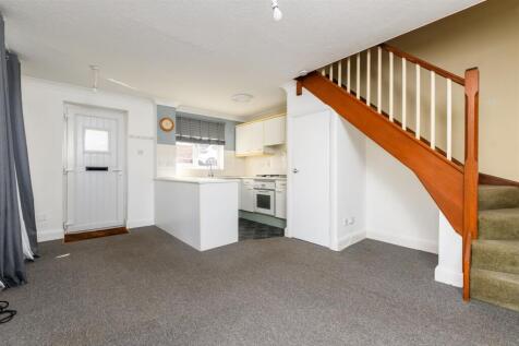 1 bedroom semi-detached house for sale