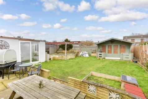 3 bedroom semi-detached bungalow for sale