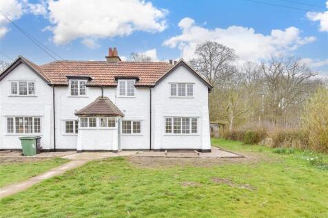 Cranbrook Road, Staplehurst, Kent 3 bed semi