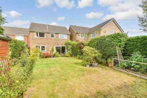 Slaney Road, Staplehurst, Kent 4 bed detached house for sale