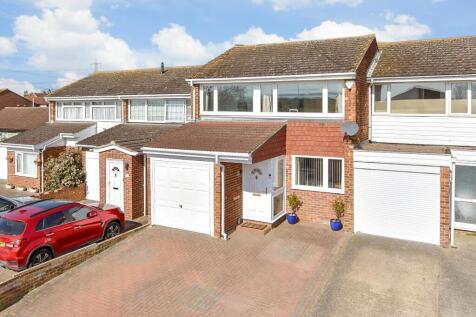 Seaview, Isle Of Grain, Rochester, Kent 3 bed terraced house for sale