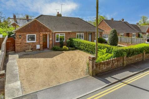 2 bedroom semi-detached bungalow for sale