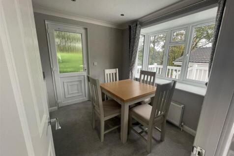 2 bedroom park home for sale