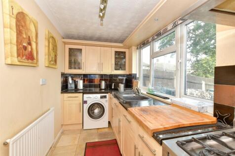 Heather Walk, Tonbridge, Kent 4 bed semi