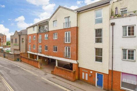 Medway Wharf Road, Tonbridge, Kent 1 bed flat for sale