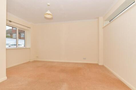 Shipbourne Road, Tonbridge, Kent 2 bed end of terrace house for sale