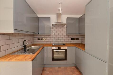 1 bedroom flat for sale