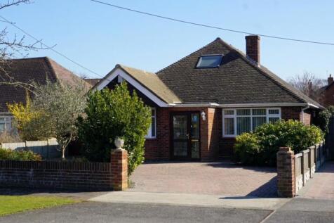 3 bedroom chalet for sale