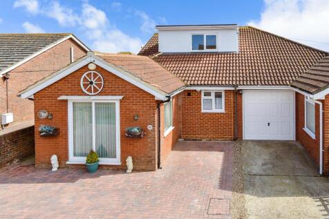 3 bedroom semi-detached bungalow for sale