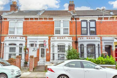 5 bedroom terraced house for sale