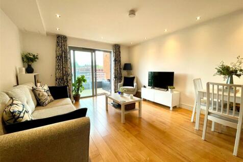 1 bedroom flat for sale