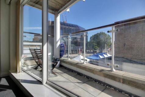 1 bedroom flat for sale