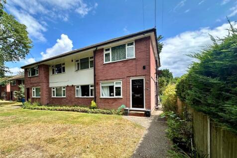 2 bedroom maisonette for sale