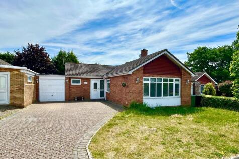 3 bedroom bungalow for sale