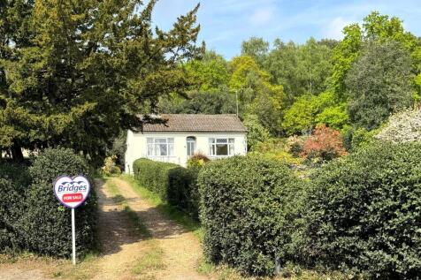 3 bedroom bungalow for sale