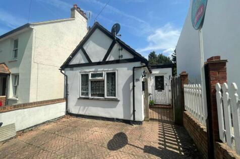 3 bedroom bungalow for sale