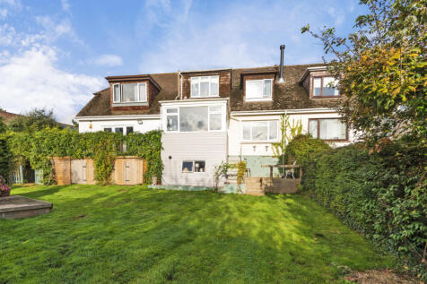 6 bedroom semi-detached house for sale