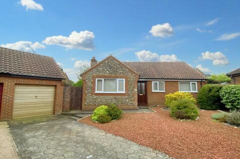 3 bedroom detached bungalow for sale