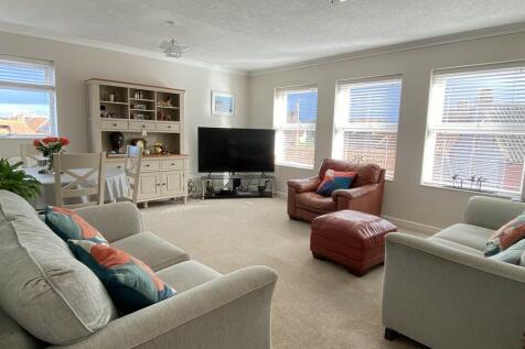 Driftway Court, Sheringham NR26 2 bed apartment for sale