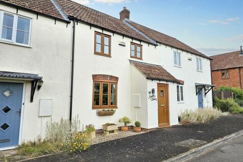 2 bedroom terraced house for sale