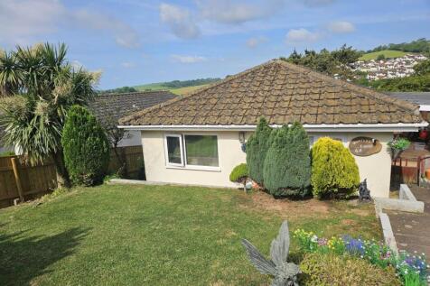 3 bedroom bungalow for sale