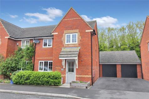 Greycing Street, Wiltshire SN25 4 bed semi