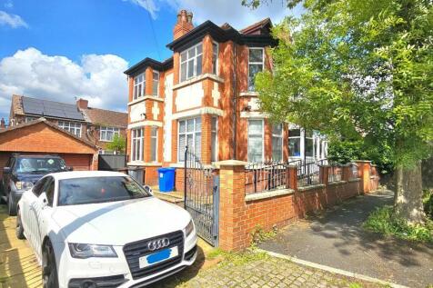 Burnage Hall Road, Manchester 4 bed semi