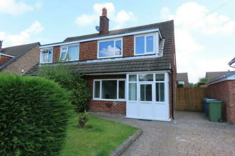 3 bedroom semi-detached house for sale