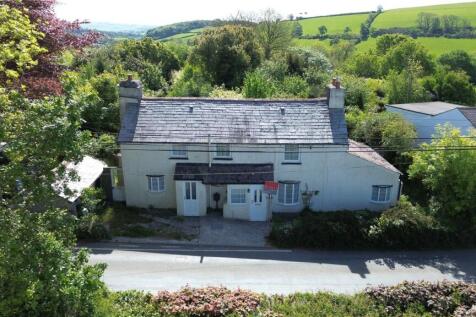 Daws House, Cornwall PL15 3 bed detached house for sale