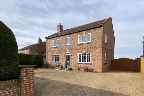 Carthorpe, Bedale 4 bed detached house for sale