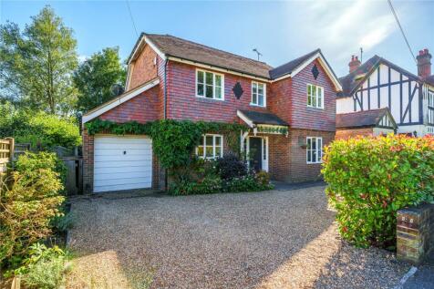 High Street, Etchingham 4 bed detached house for sale