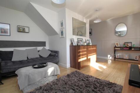 Dane Gardens, Margate 2 bed terraced house for sale