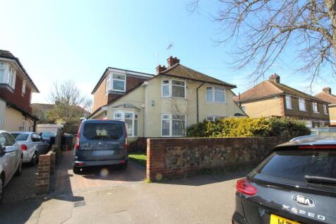 Station Approach Road, Ramsgate 4 bed semi