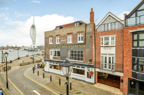 2 bedroom town house for sale