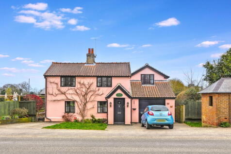 3 bedroom detached house for sale