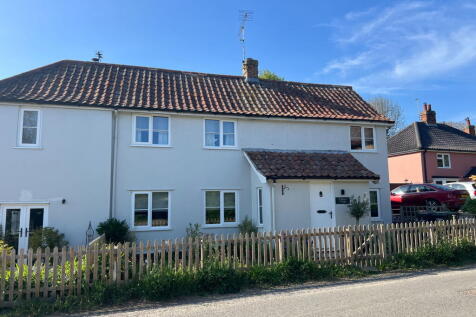 2 bedroom semi-detached house for sale