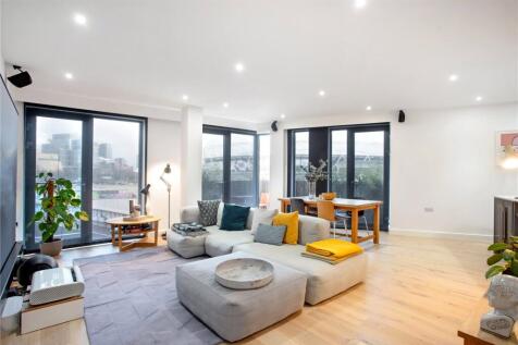 Roach Road, London, E3 2 bed apartment for sale