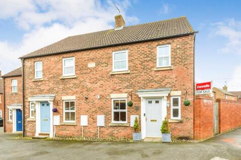 3 bedroom semi-detached house for sale
