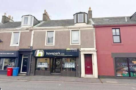 3 bedroom flat for sale