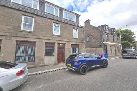 3 bedroom ground floor flat for sale