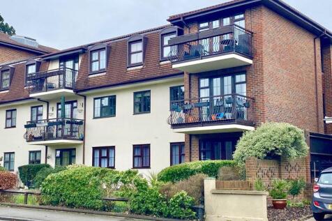 Parkhill Road, Bexley 2 bed flat for sale