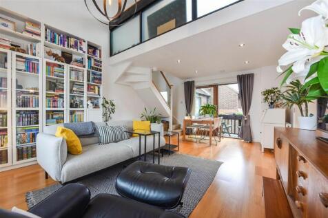 Pound Farm Road, Chichester, PO19 2 bed flat for sale
